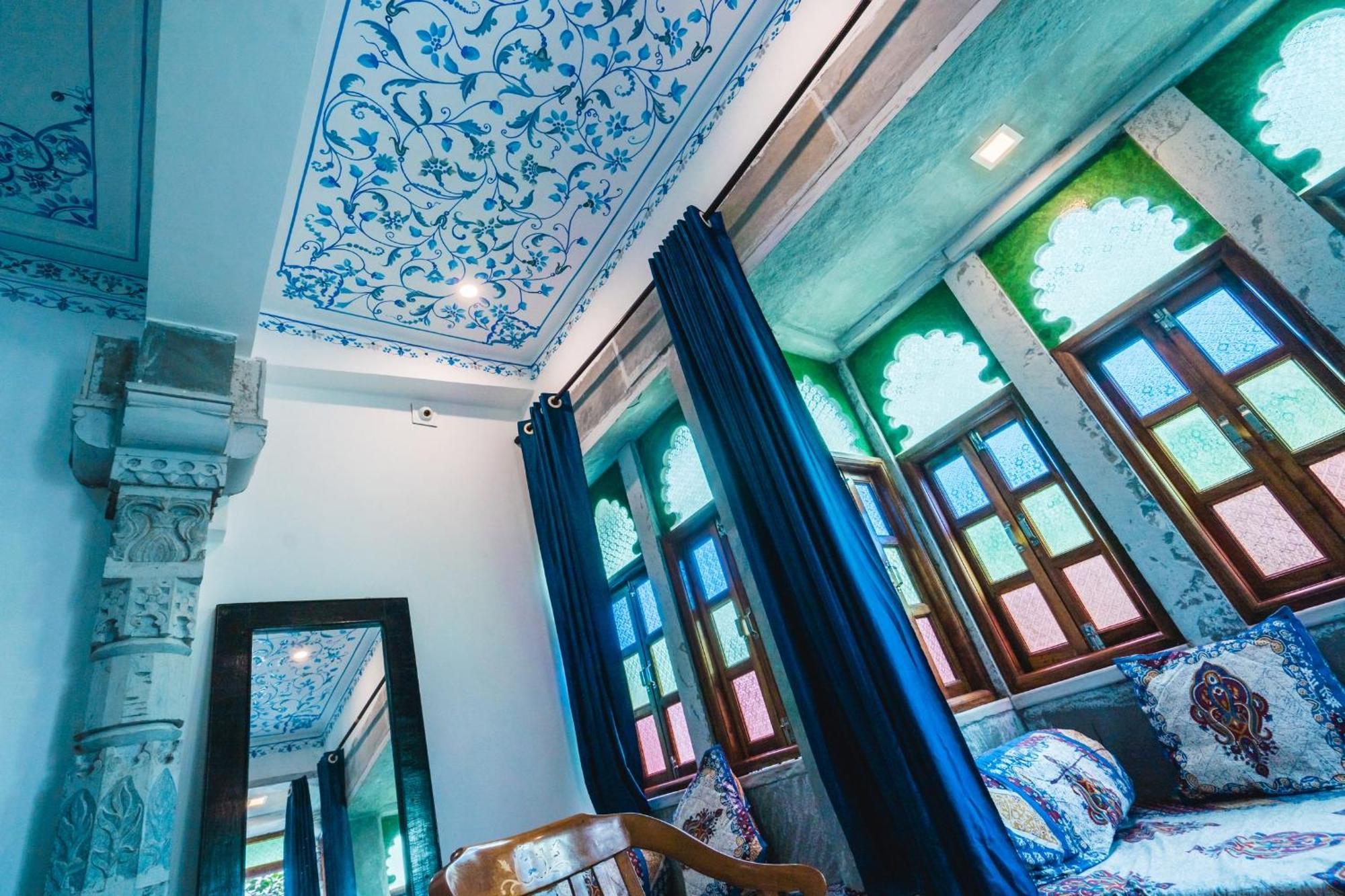 Lassi Guest House Udaipur Bagian luar foto